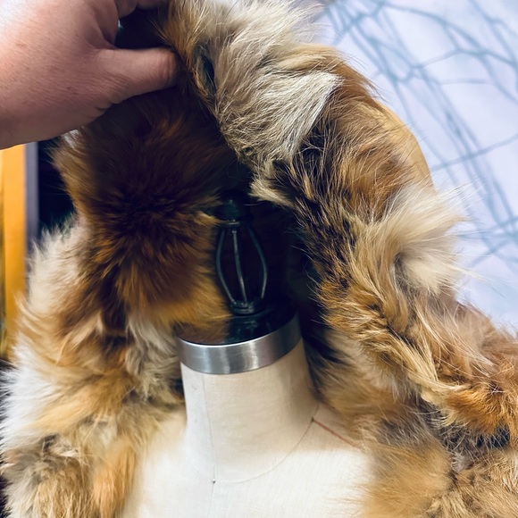 Fancy Hides for North Beach Leathers Hooded Fur Lined & Trimmed Leather Jacket - Picture 16 of 16